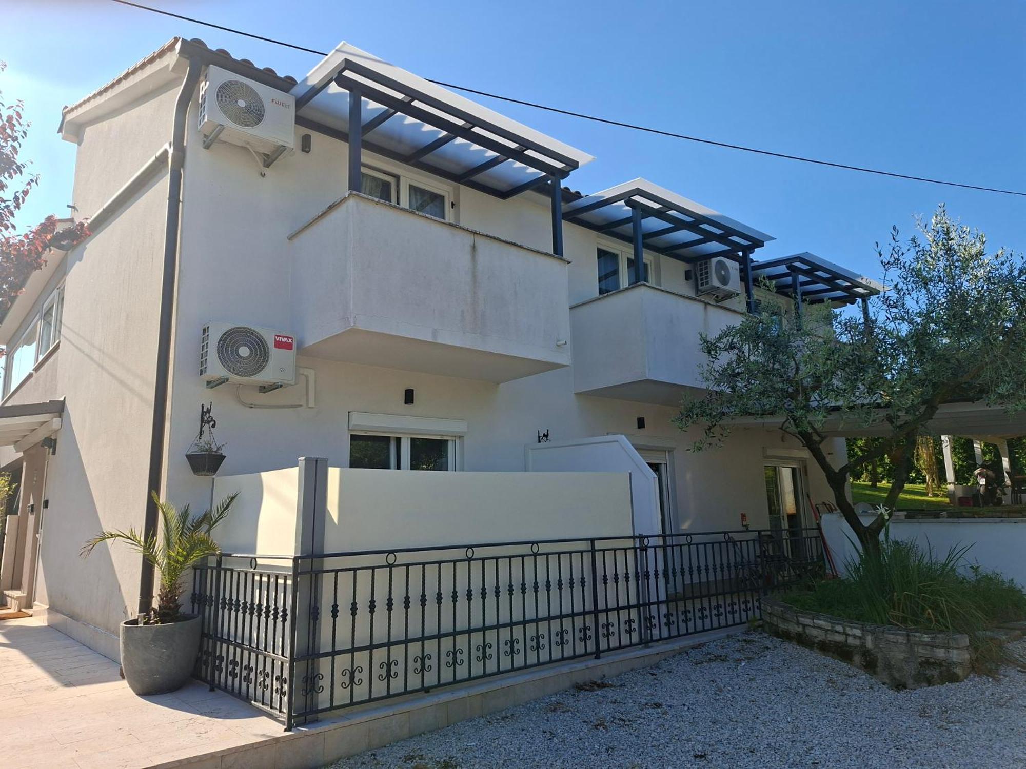 Martina Guest House Poreč Eksteriør billede